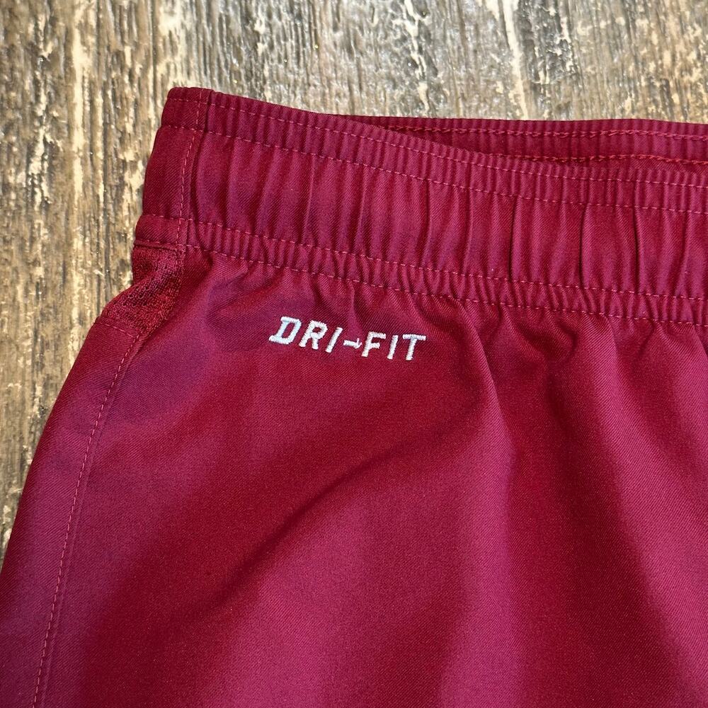 Vintage Nike Dri-Fit Portugal Soccer Team Shorts 9.5” Inseam Maroon Mens Size L - Picture 4 of 10